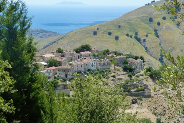 albanie-cotes-montagne-merveilles-albanaises